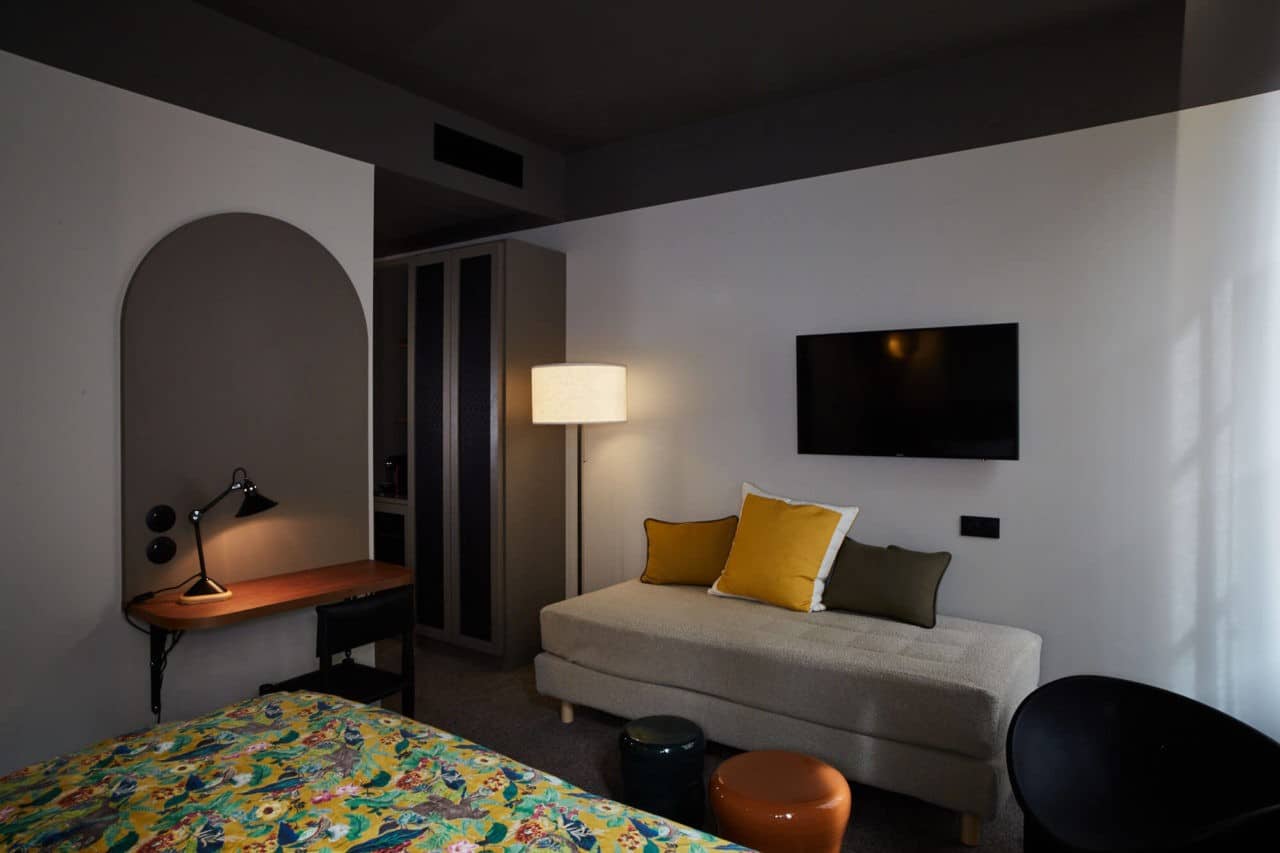 Hotel room - Hôtel de l&#039;Abbaye - Lyon